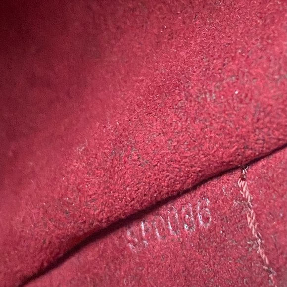 LOUIS VUITTON WHITE MONOGRAM MURAKAMI PRISCILLA Multicolor Bag Purse HOST PICK - Picture 11 of 16